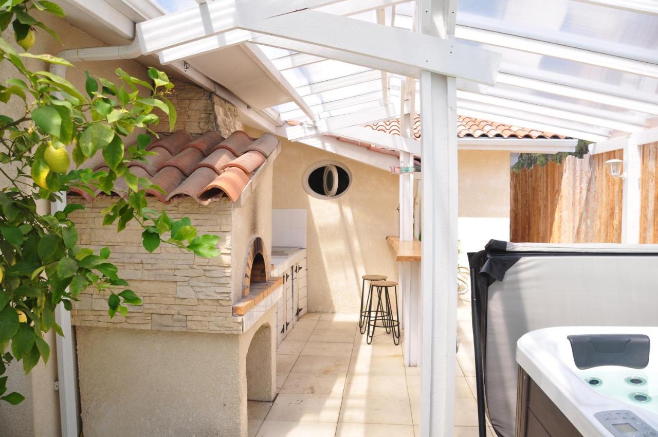 Maison Avec Piscine, Jaccuzi, Hammam A 800 M Du Lac Gastes Bagian luar foto
